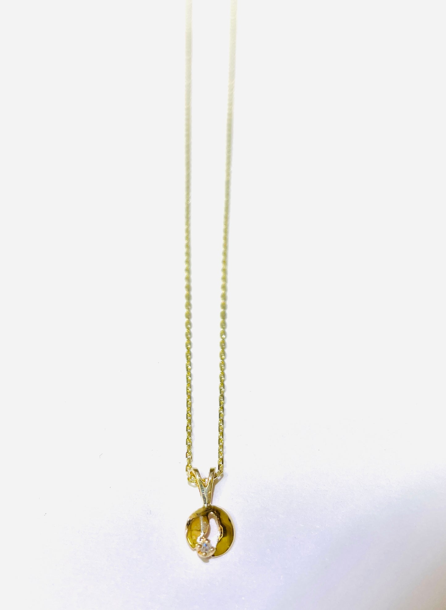 Collier Pendentif Diamant Discret 10k